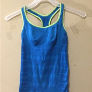 Nike Racerback Girl’s Medium Tank Top Elastane